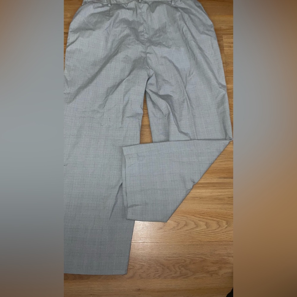 Covington Women’s Stretch Dress Slacks Size 18W - Picture 2 of 4
